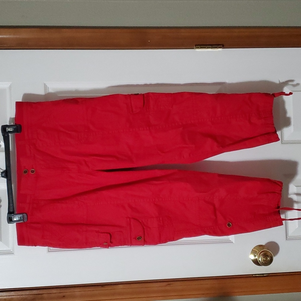 Women's Capris